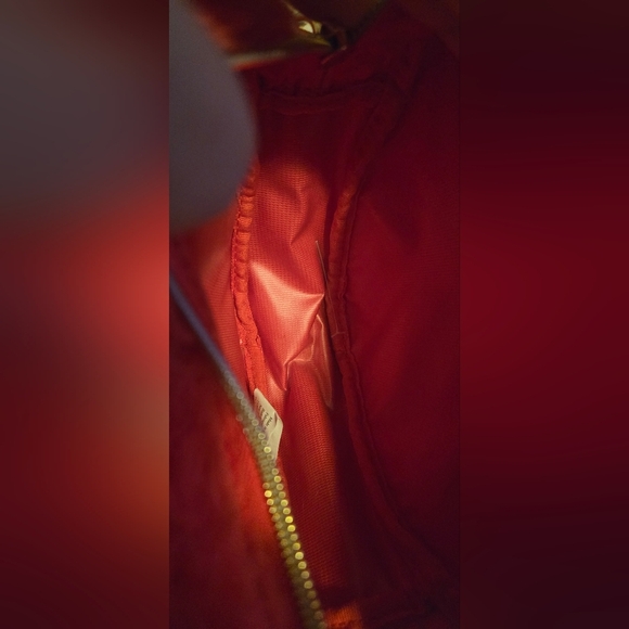 Bath & Body Works Chic Heart-Shaped Faux Fur Crossbody Bag - Red - Picture 4 of 8